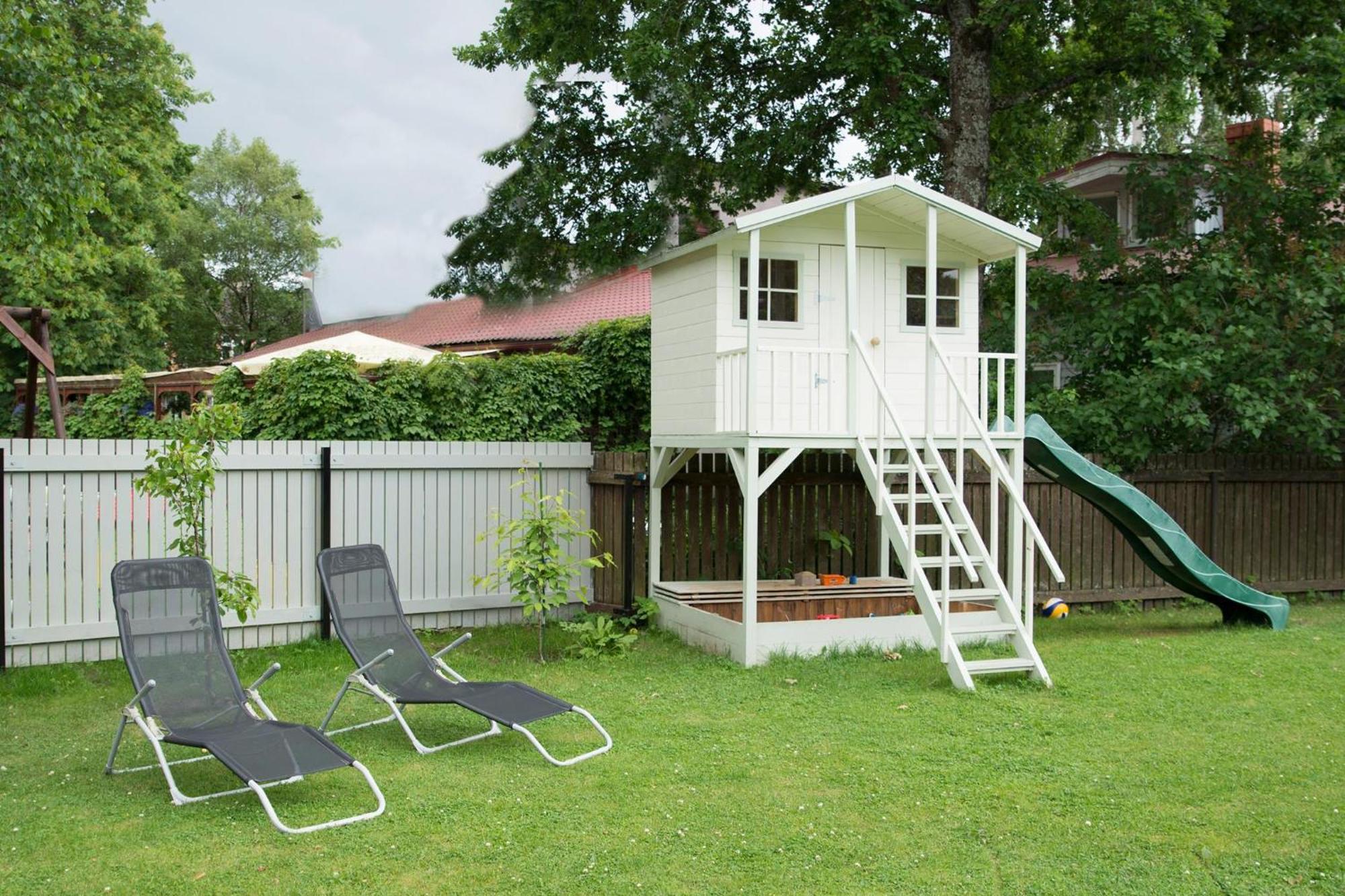 Cabin Guesthouse With Free Parking Pärnu Buitenkant foto
